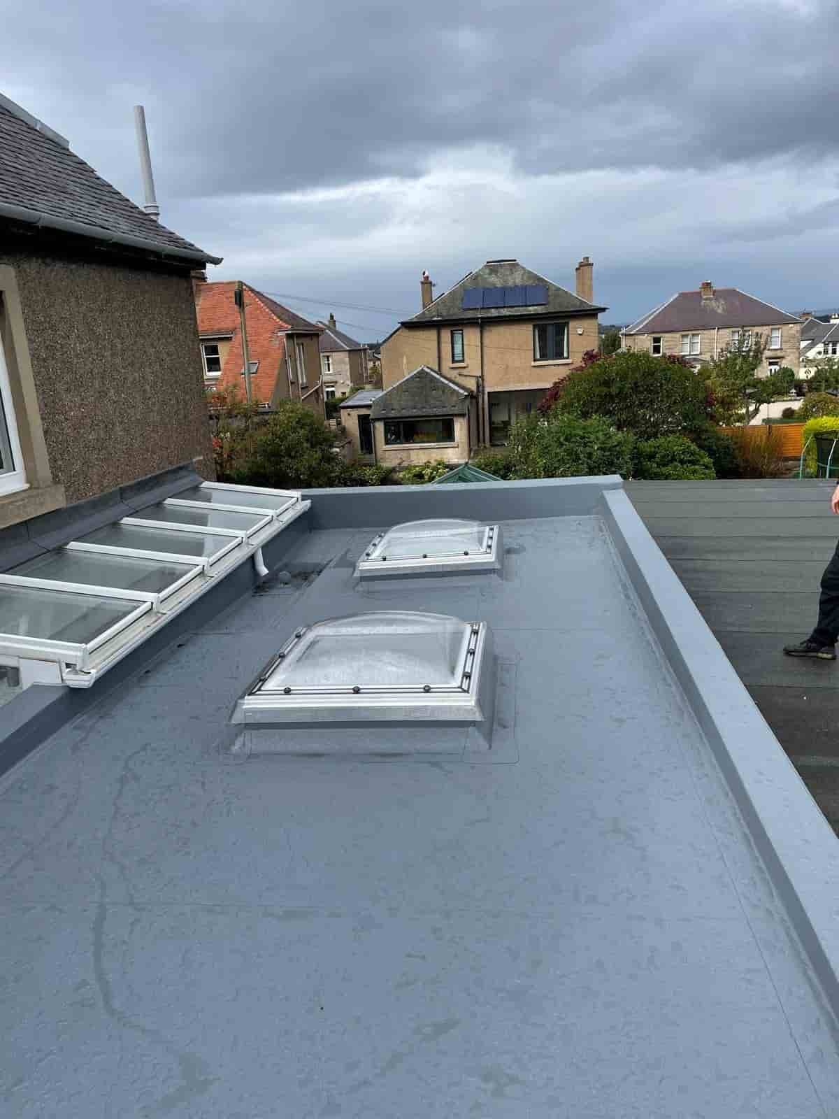 Single ply flat roofing