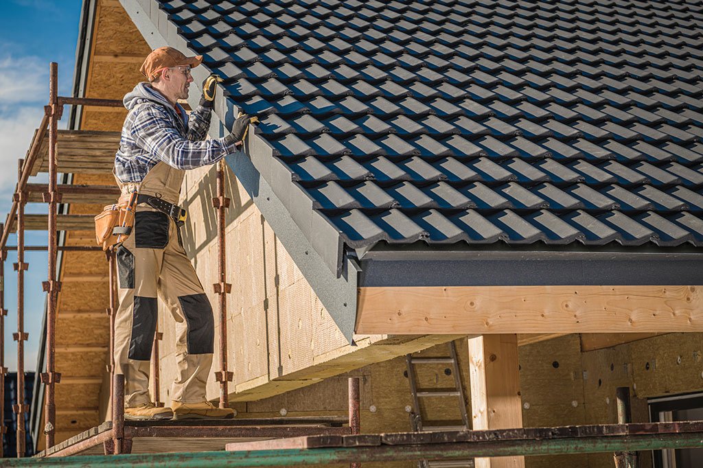 finishing ceramic roof 2022 10 26 03 44 06 23YNVY8 a